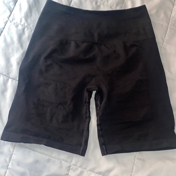 Alphalete Other - Amplify biker shorts